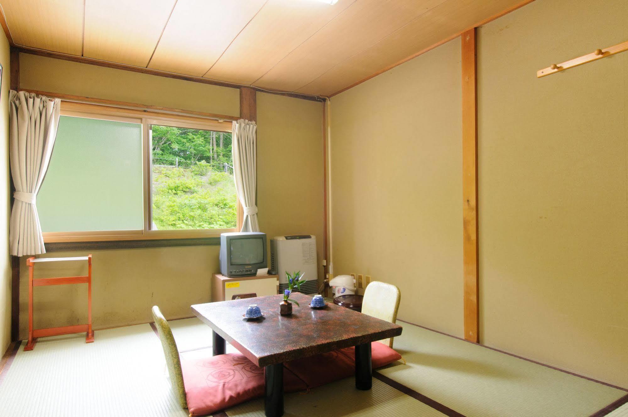 Hotel Yachi Onsen Towada Zewnętrze zdjęcie