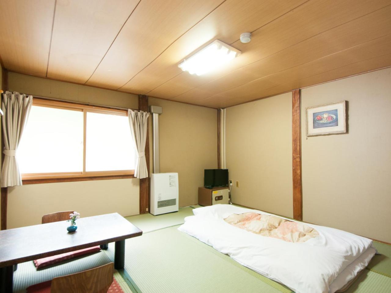 Hotel Yachi Onsen Towada Pokój zdjęcie